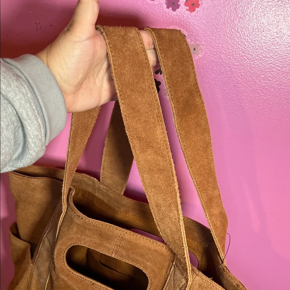 Free People Suede Caravan Tote brown - Picture 14 of 15